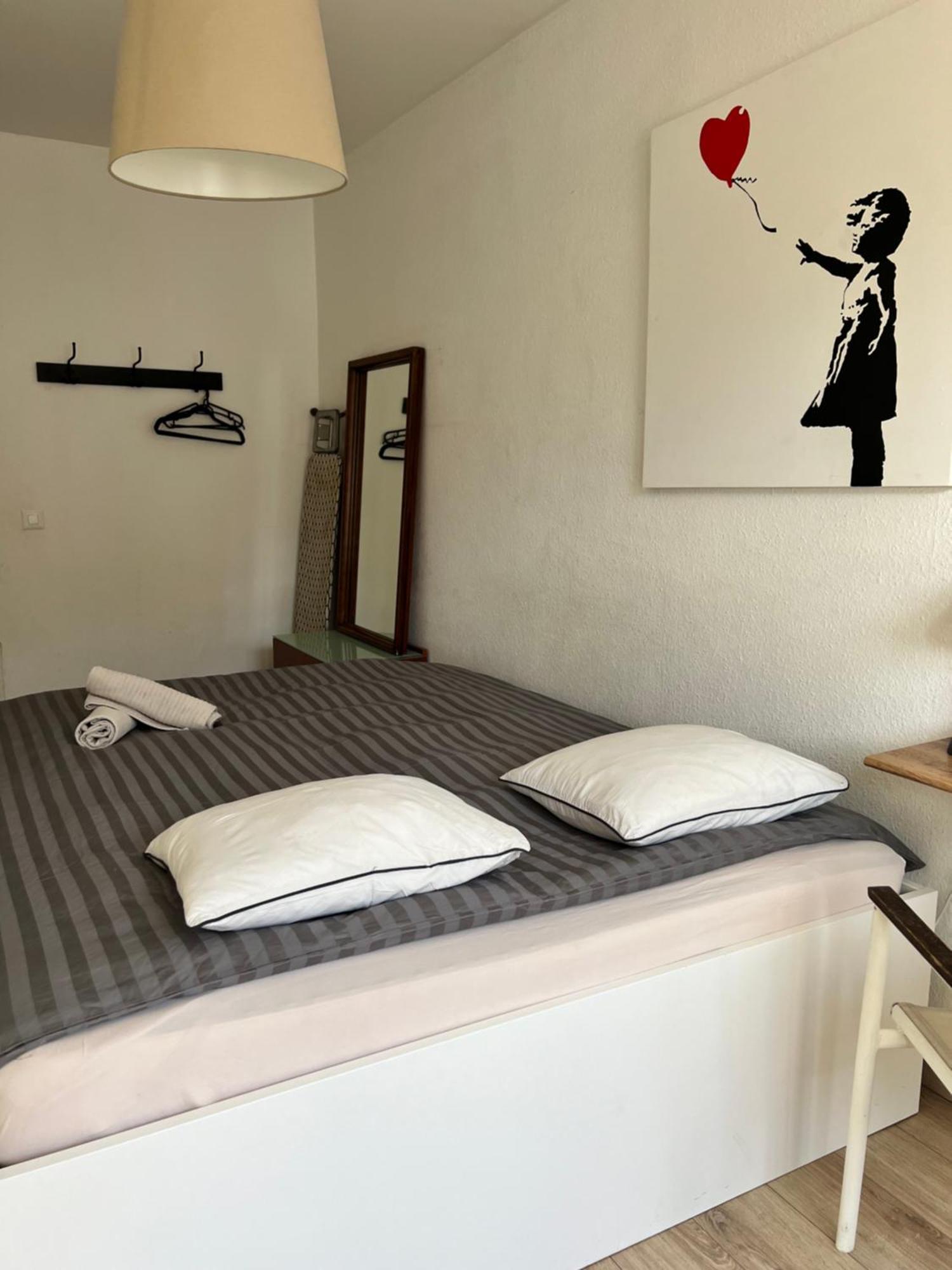 Cool & Central 2 Bedroom In Heart Of Eaux-Vives Geneva Ngoại thất bức ảnh