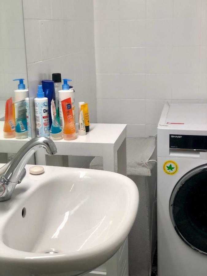 Cool & Central 2 Bedroom In Heart Of Eaux-Vives Geneva Ngoại thất bức ảnh